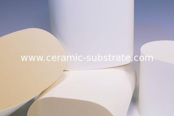 購入 Polished Surface Finish Ceramic Substrates for Pneumatic Type Systems Diesel Oxidation Catalyst Applications Durable Performance online manufacture