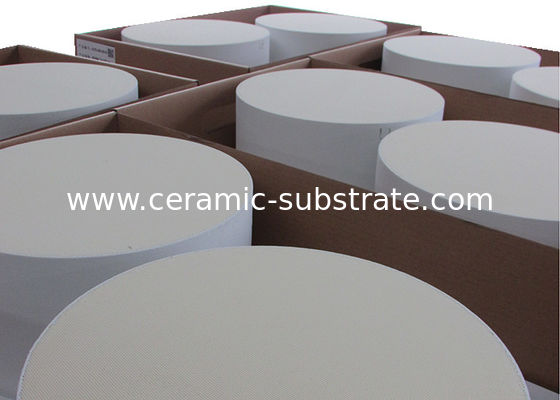 購入 車ディーゼル微粒子フィルター蜜蜂の巣の陶磁器の基質の熱衝撃の抵抗 online manufacture